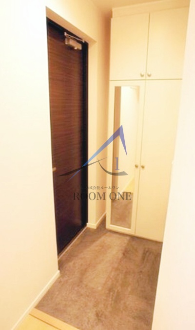 玄関　玄関です。