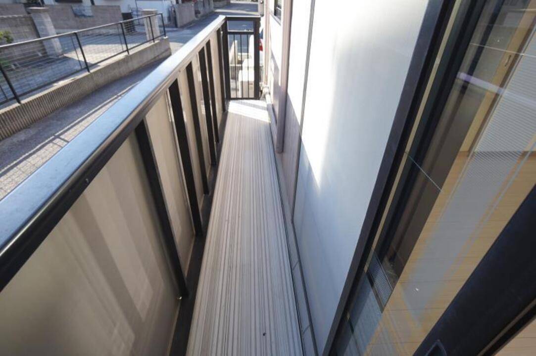 バルコニー　バルコニー