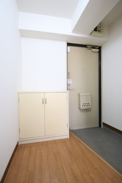 玄関　現状優先