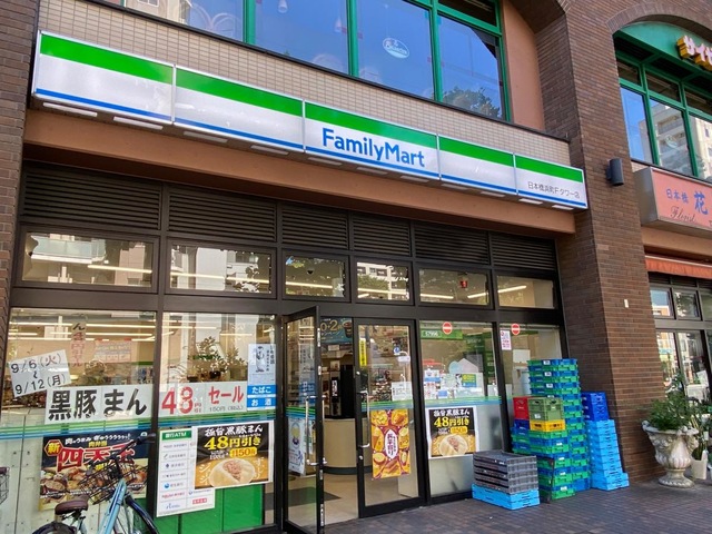 コンビニ　ファミリーマート 本所立川三丁目店（コンビニ）まで246m