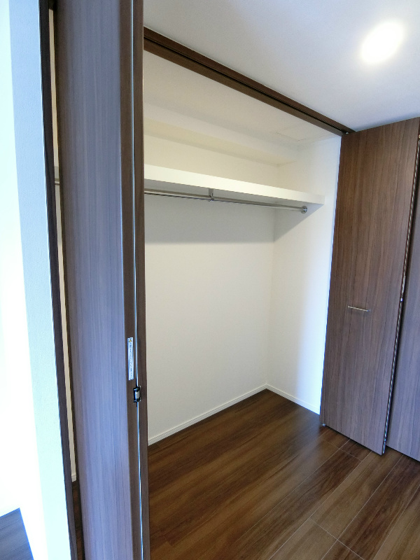 収納　☆空間をスッキリ保つのに十分なスペースです☆