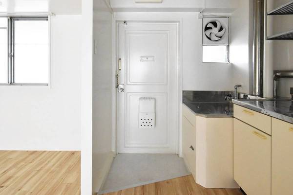 玄関　ビレッジハウスの同一物件・同一タイプの間取りの写真です