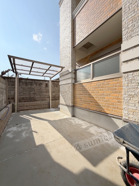 その他共有部分　屋根付き駐輪場が嬉しいです♪♪