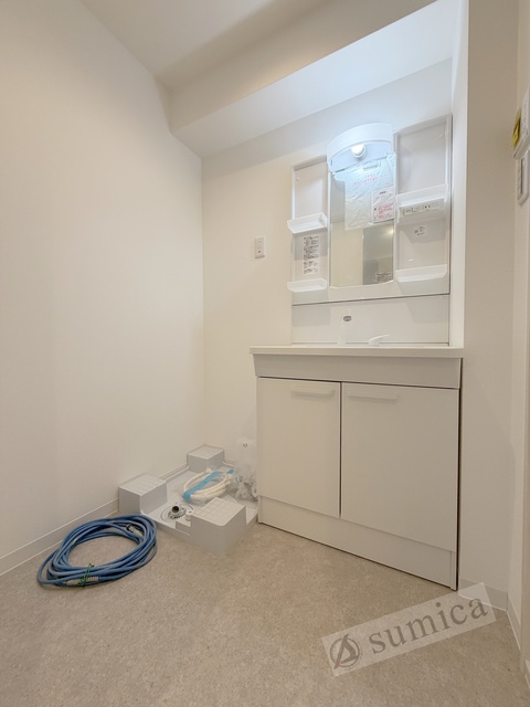 洗面設備　洗面脱衣所付き！独立洗面台が便利です♪♪