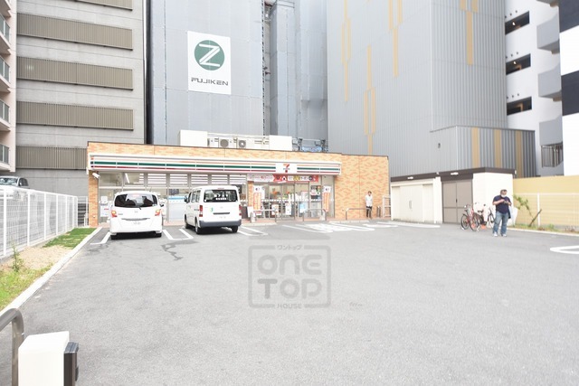 コンビニ　セブンイレブン　吹田江坂町1丁目店（コンビニ）まで46m