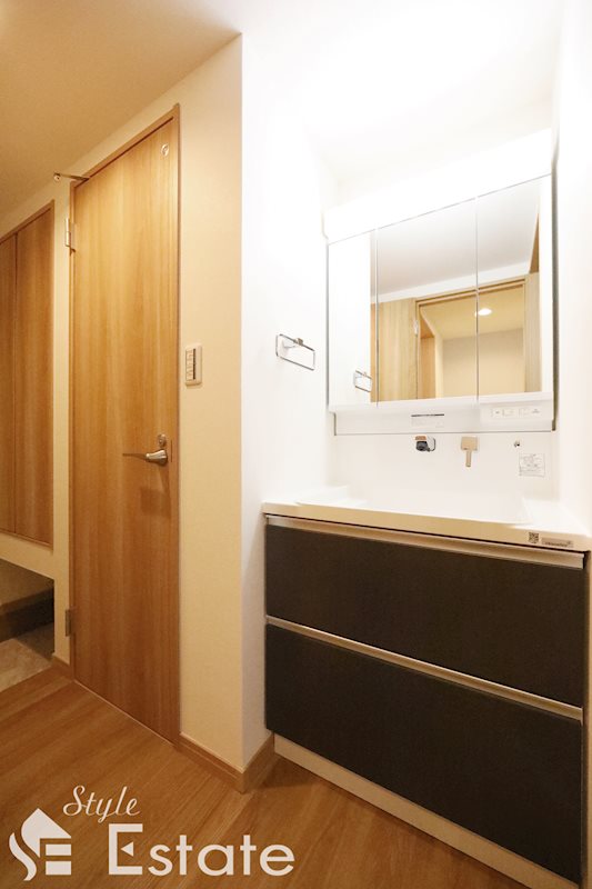 洗面設備　独立洗面台