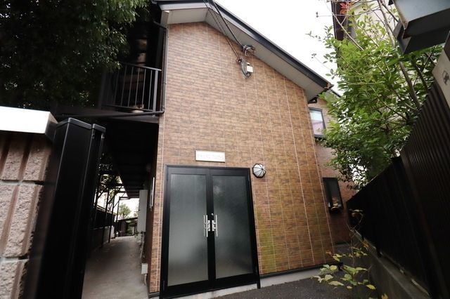 エントランス　★お問い合わせはタウンはウイングまで★