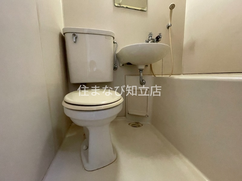 トイレ　別部屋写真