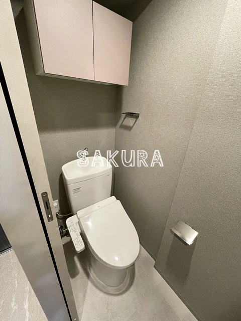 トイレ　嬉しい温水洗浄便座♪