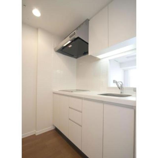 キッチン　※写真は同タイプ住戸です。