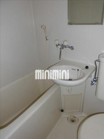 バス・シャワールーム　きれいなお風呂です