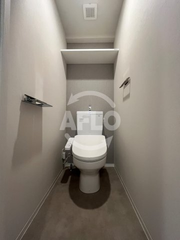 トイレ　リヴェント難波ウエスト　トイレ