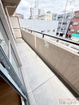 バルコニー　ベランダ