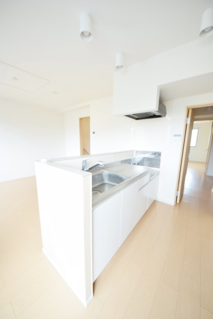 キッチン　よーしつくるぞ