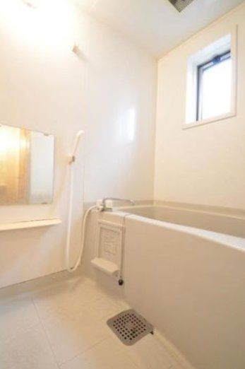 バス・シャワールーム　バス