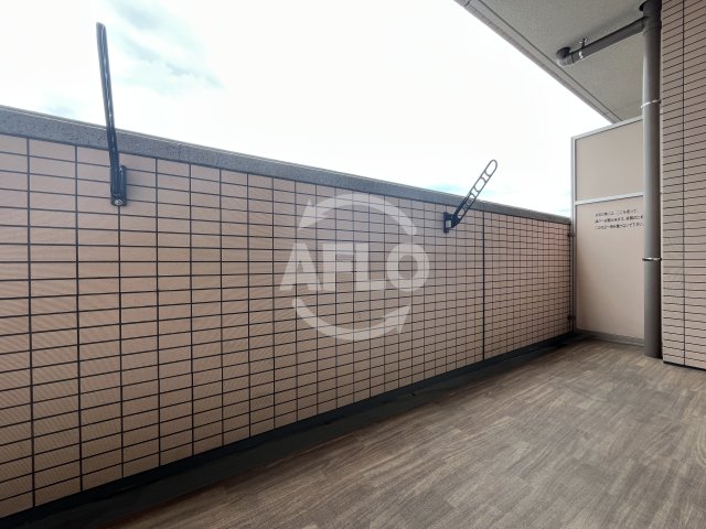 バルコニー　スプランティッド新大阪キャトル　バルコニー