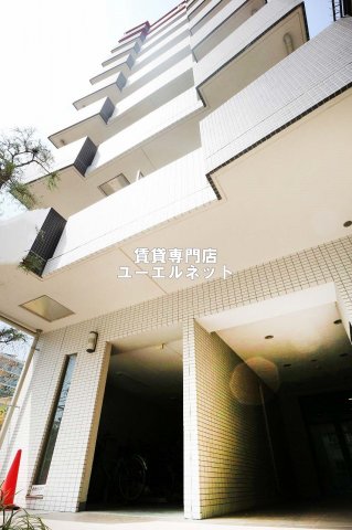 建物外観　シンプルで洗練されたデザインが毎日の暮らしに心地よさをプラス