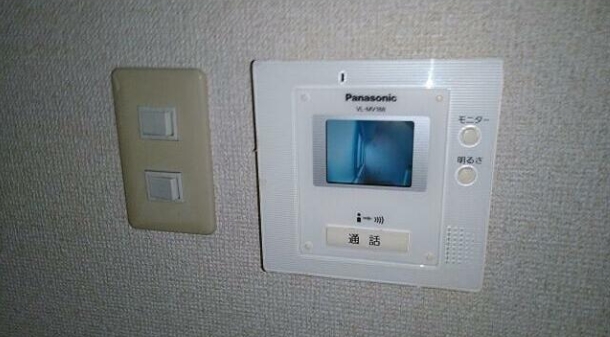 セキュリティ　インターホンです
