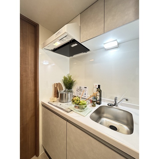 キッチン　【家具・家電の備え付けはありません】