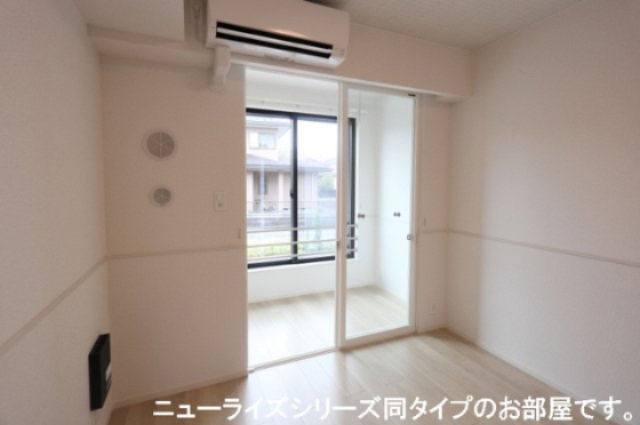 バルコニー　※反転タイプの写真です。