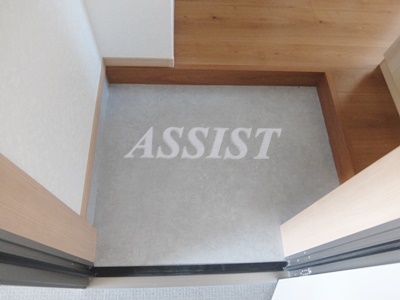 玄関　先行申込受付中♪お電話がご案内スムーズです♪オンラインもOK