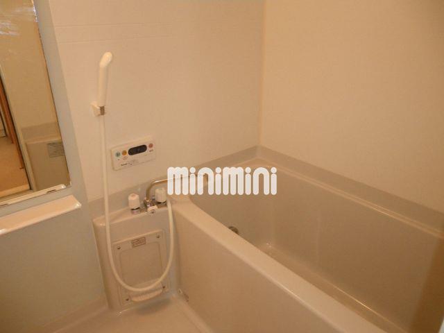 バス・シャワールーム　一日の疲れを癒してください。