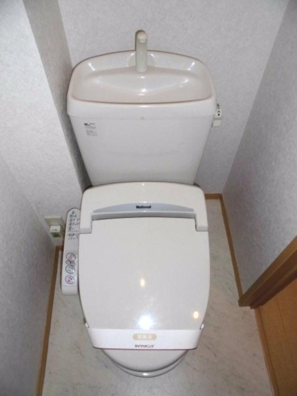 トイレ　図面と現状に相違がある場合には現状を優先