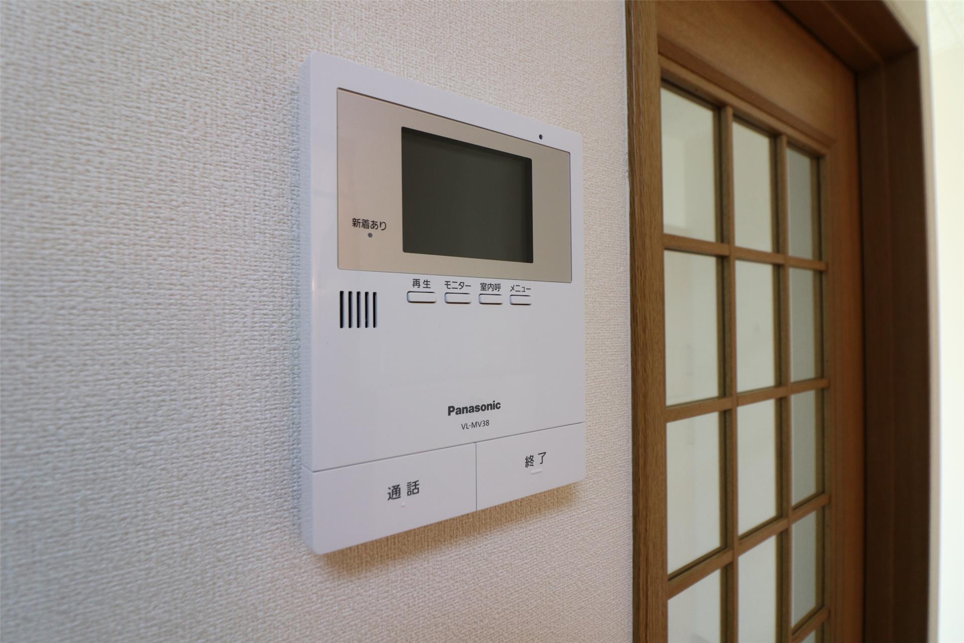 セキュリティ　モニター付きインターホン