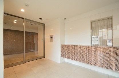 ロビー　☆キレイな共用部です☆