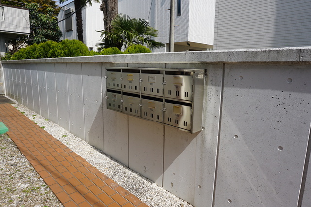 その他共有部分　お部屋に直接投函されない集合ポストあります！