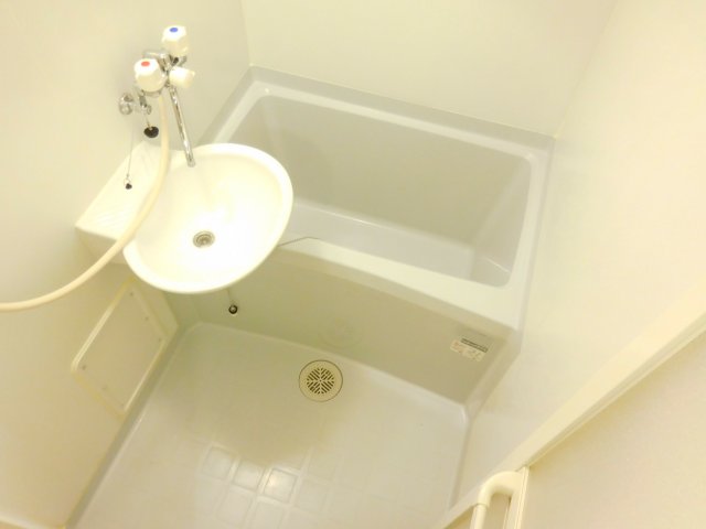 バス・シャワールーム　同型タイプ