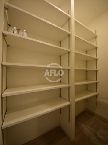 収納　REIOS谷町（レイオス谷町）　シューズインクローゼット