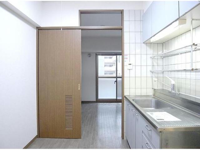 キッチン　※別部屋写真