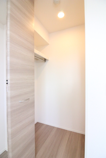 収納　ウォークインのクローゼット