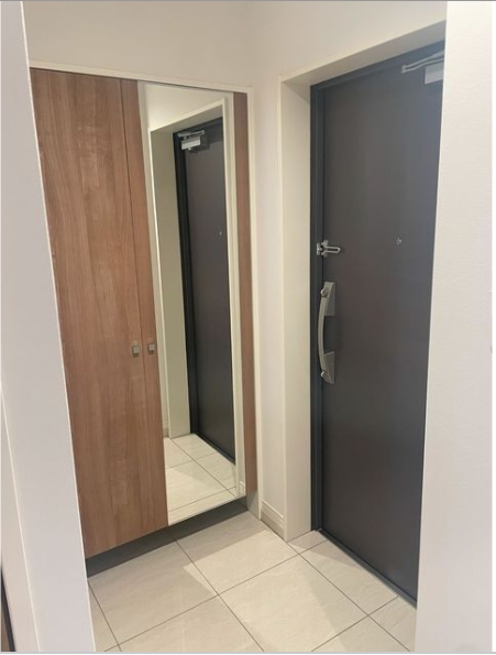 玄関　下駄箱もしっかりついてます！