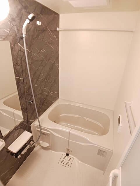 バス・シャワールーム　マハーロＹＡＭＡＮＡＫＡ