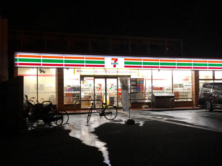 コンビニ　セブンイレブン 守口東郷通店（コンビニ）まで745m