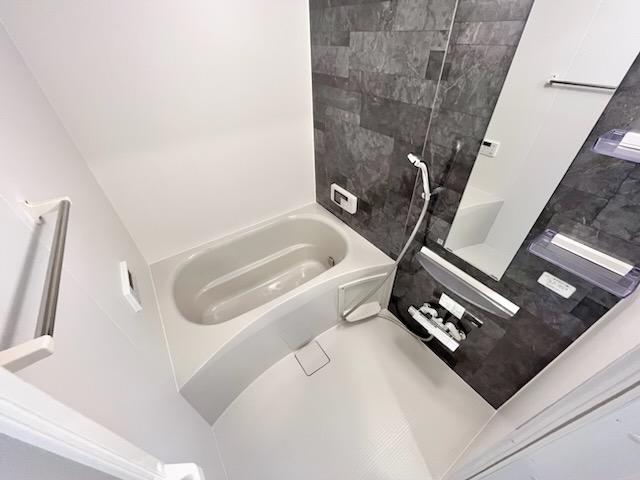 バス・シャワールーム　バス（イメージ）