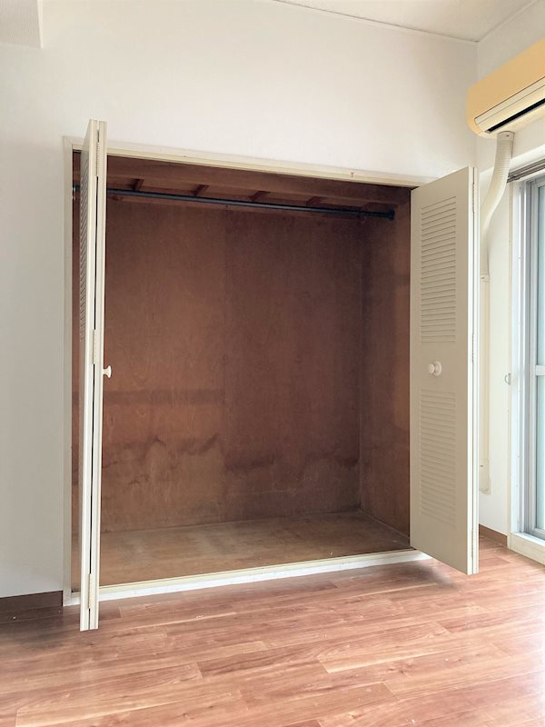 収納　クローゼット