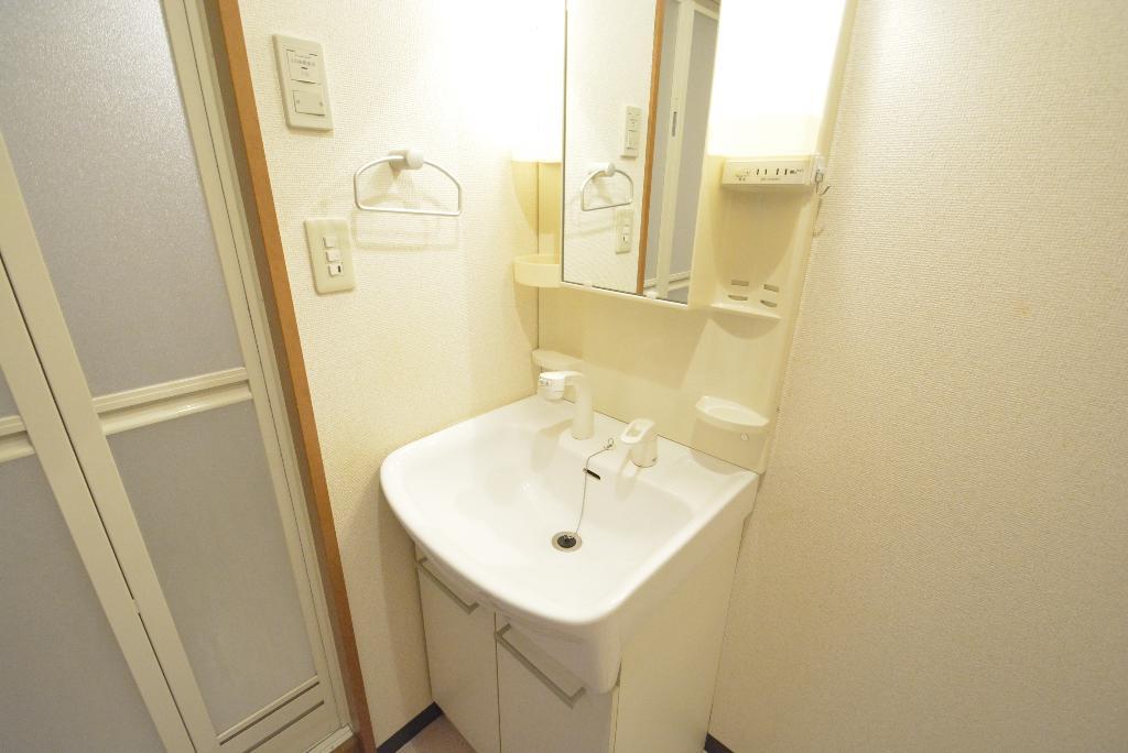 洗面設備　洗髪洗面化粧台