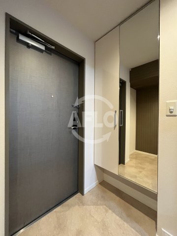 玄関　グランセジュール江坂　玄関