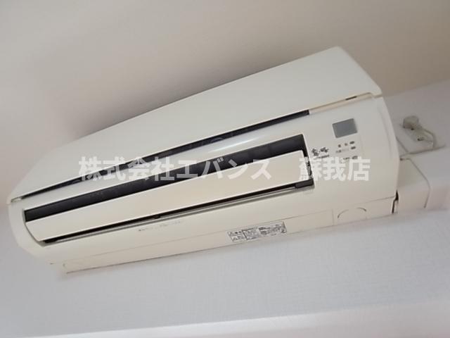 その他　エアコン1基完備