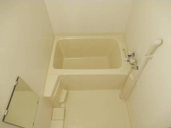 バス・シャワールーム　きれいなお風呂で快適バスタイム♪