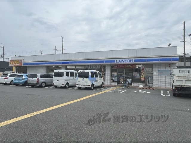 コンビニ　ローソン伊丹鋳物師五丁目店（コンビニ）まで1800m