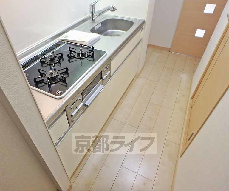 キッチン　使いやすいシステムキッチン