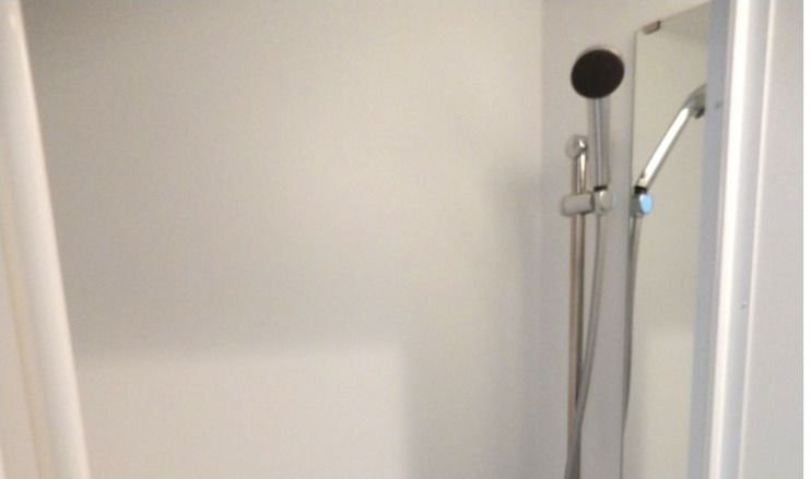 バス・シャワールーム　シャワールーム・トイレ別（同一仕様写真）