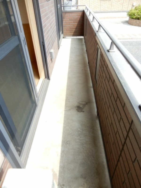 バルコニー　図面と現状に相違がある場合には現状を優先