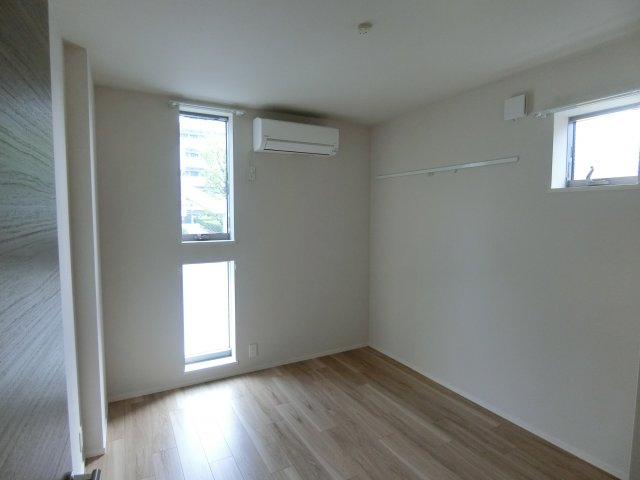 居室・リビング　写真は同仕様参考写真