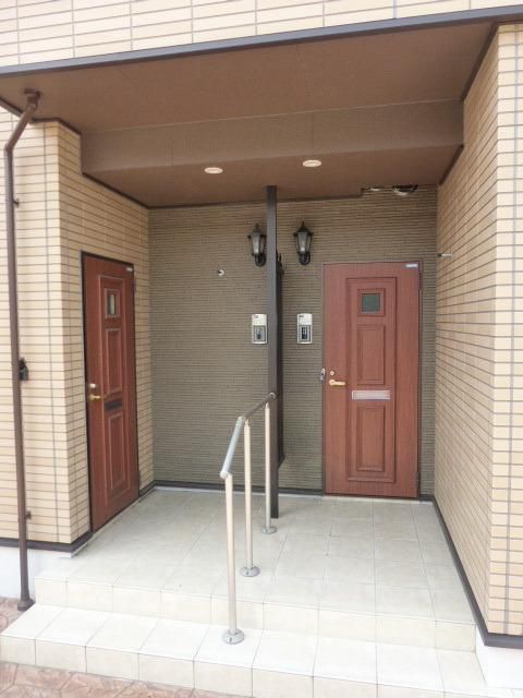 エントランス　★可愛らしいエントランスです★