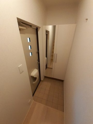玄関　シンプルで使いやすい玄関です